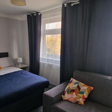 Cade Castle - Tulse Hill Appartamento Londra Esterno foto