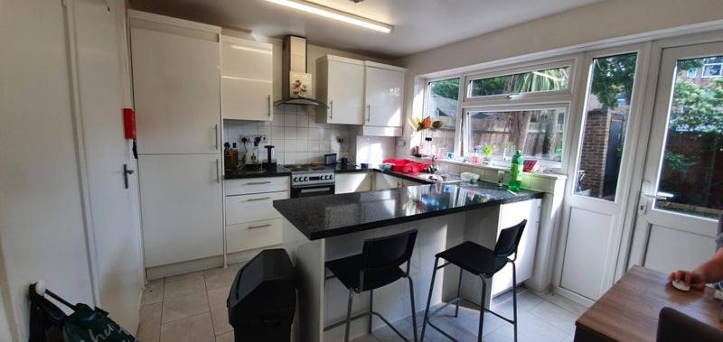 Cade Castle - Tulse Hill Appartamento Londra Esterno foto