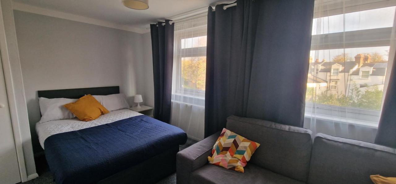 Cade Castle - Tulse Hill Appartamento Londra Esterno foto